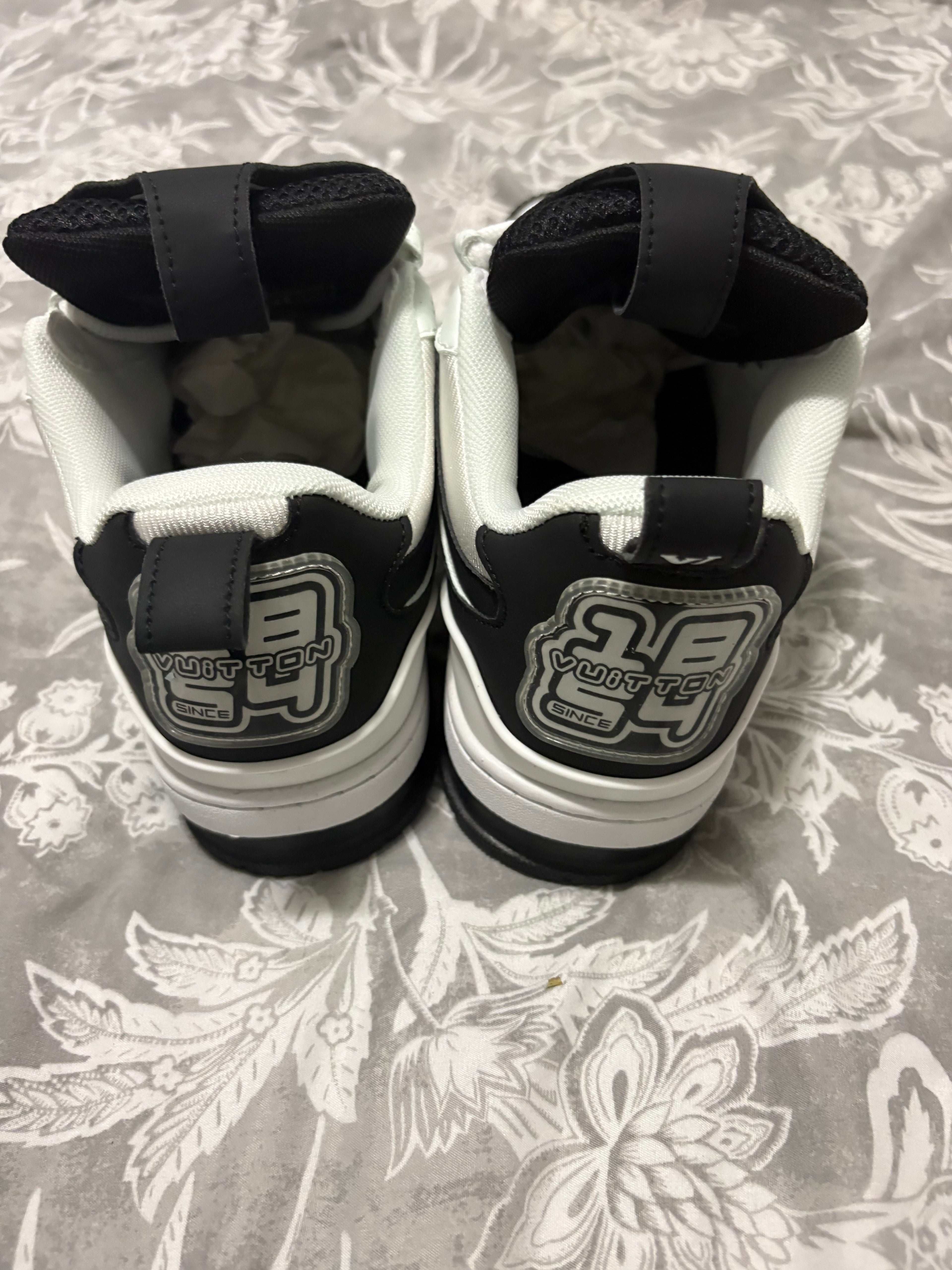 Louis Vuitton Skate Sneaker Black & White – Men's